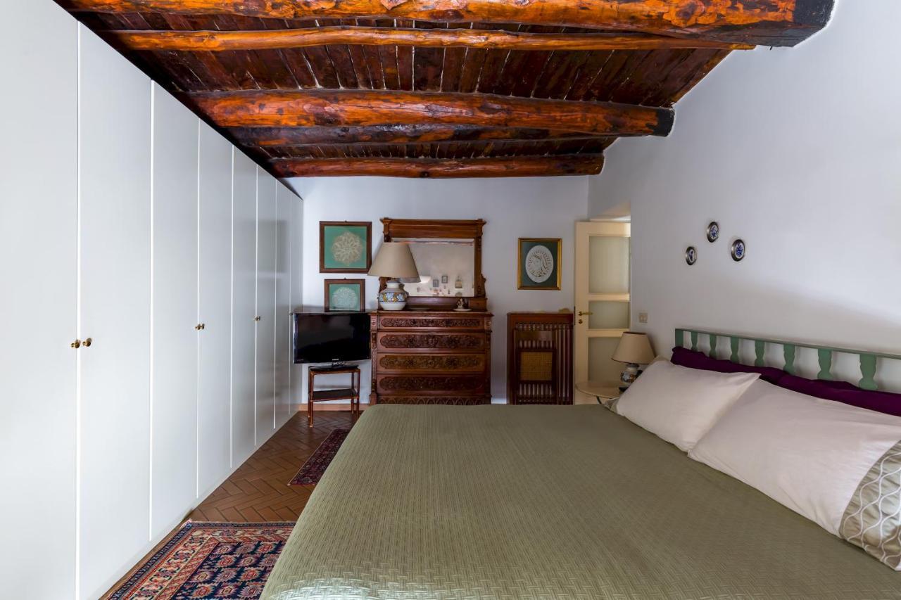 Residenza Capano Charming House By Napoliapartments Buitenkant foto