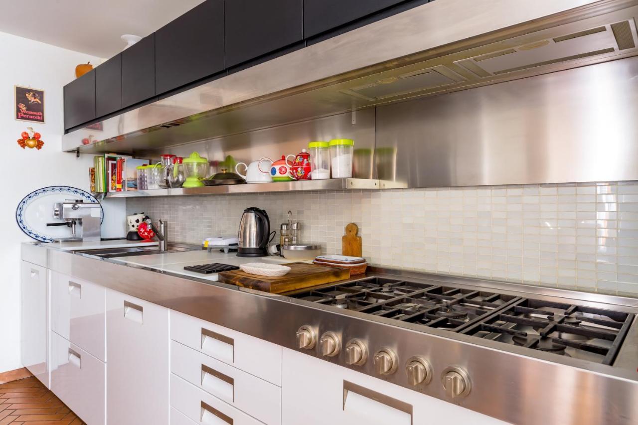 Residenza Capano Charming House By Napoliapartments Buitenkant foto