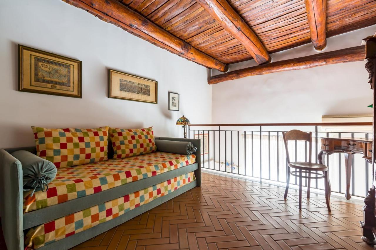 Residenza Capano Charming House By Napoliapartments Buitenkant foto