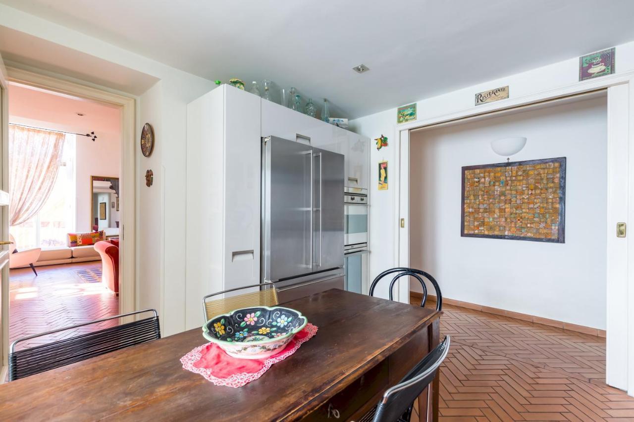 Residenza Capano Charming House By Napoliapartments Buitenkant foto